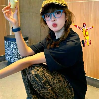 霍总，那对龙凤胎长得和你好像